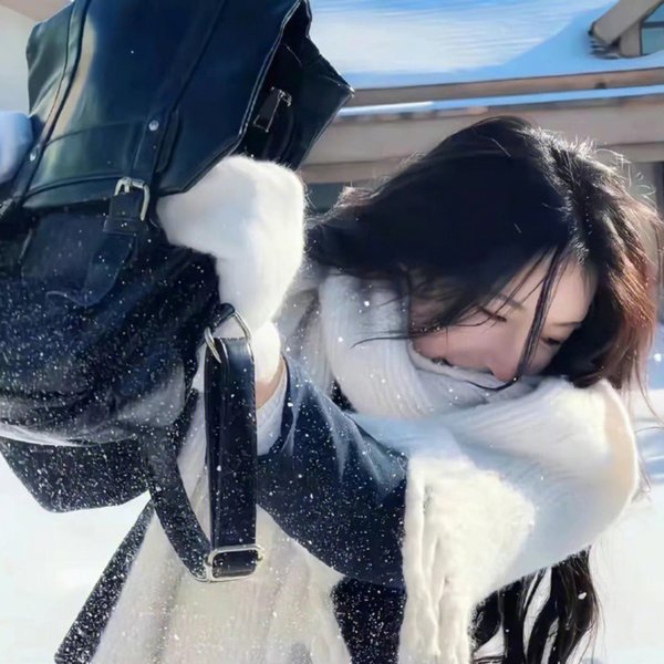 群蛇出洞